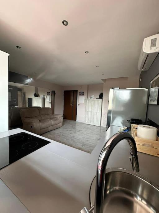 A Perfect In Rome. Apartment *